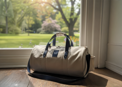 أنامل حقائب